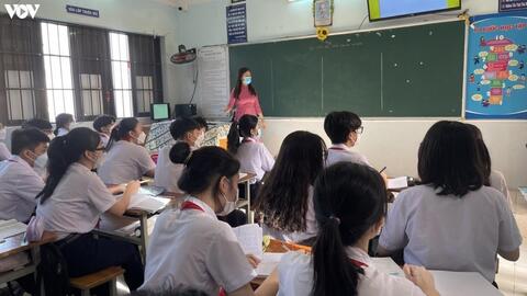 Học sinh THCS, THPT huyện Côn Đảo đi học trực tiếp từ hôm nay