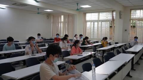 Bộ Giáo dục và Đào tạo công bố đề thi tham khảo tốt nghiệp THPT 2022