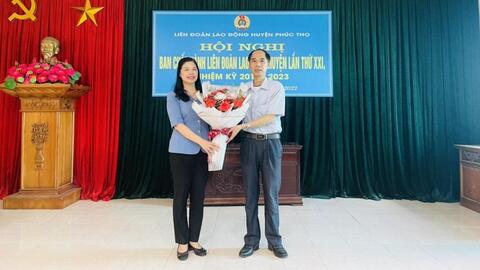 Ông Đàm Quang Thao được bầu làm Phó Chủ tịch Liên đoàn Lao động huyện Phúc Thọ