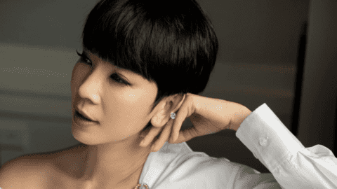 Hương Giang và hơn 1.000 người mẫu diễn show thời trang kép của Xuân Lan