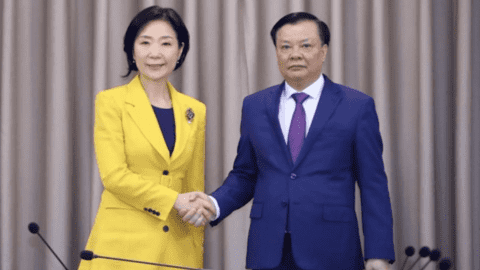 Bí thư Thành ủy Hà Nội Đinh Tiến Dũng tiếp Đại sứ Hàn Quốc tại Việt Nam