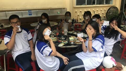 TP.HCM: Học sinh chấm điểm, phụ huynh tham gia quy trình bữa ăn bán trú