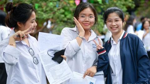 Không quy đổi điểm 10 cho thí sinh được miễn thi Ngoại ngữ