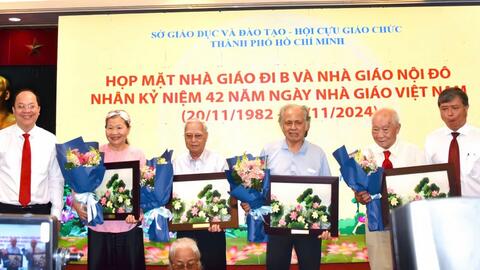 Trang sử hào hùng của nền giáo dục cách mạng