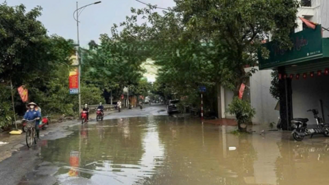 Lũ sông Cầu rút nhanh, một số tuyến đường ở Trung Giã đã lưu thông