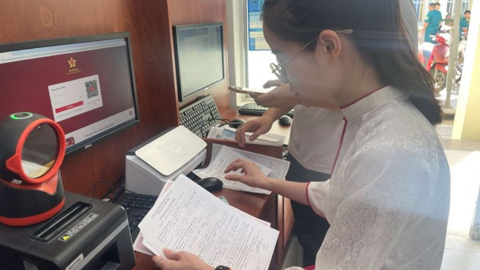 Phường Nha Trang ở Khánh Hòa giải quyết đăng ký khai tử vào cả ngày nghỉ, lễ Tết