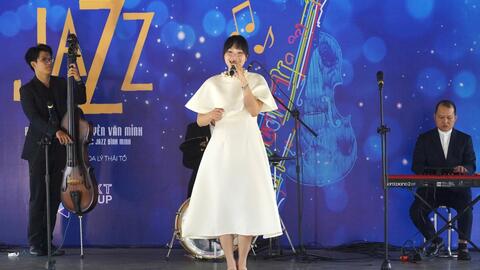 Âm thanh jazz lãng mạn dành tặng những người phụ nữ