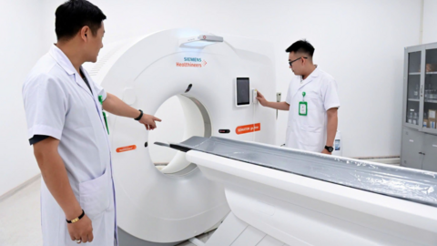 Bệnh viện Hữu nghị Việt Đức cơ sở 2 chính thức đón bệnh nhân, điều động 400 nhân viên y tế
