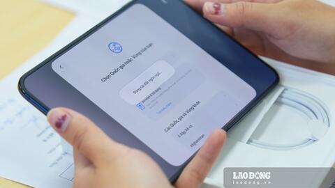 iPhone Duo thiếu tính năng giúp người gọi FaceTime nhìn thẳng vào camera