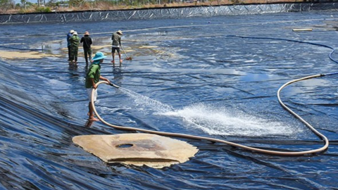 Hai người đàn ông bị sét đánh ở Cà Mau