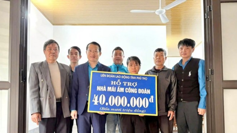 Trao nhà “Mái ấm Công đoàn” cho đoàn viên có hoàn cảnh khó khăn