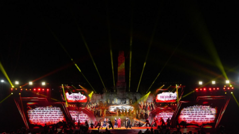 Xúc động trào dâng tại chương trình Cầu truyền hình Kỷ niệm 85 năm ngày Bác Hồ về nước