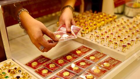 Sáng 6-3, giá vàng giảm 2,2 triệu đồng/lượng