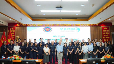 Hải quan và doanh nghiệp cùng hành động chống hàng giả tại cửa khẩu