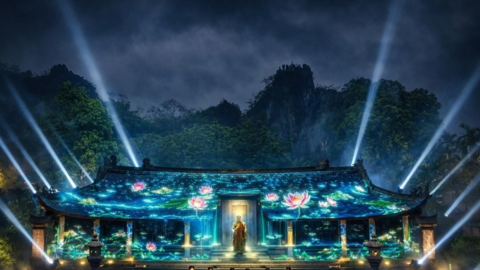 Quốc Oai lần đầu trình diễn 3D Mapping tại lễ hội chùa Thầy