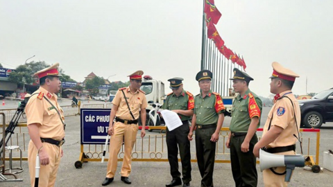 Kiểm tra điều lệnh Công an, Cảnh sát làm nhiệm vụ lễ Giỗ Tổ