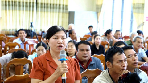 Cử tri kiến nghị nâng cao chất lượng khám chữa bệnh, phân cấp mạnh cho cơ sở