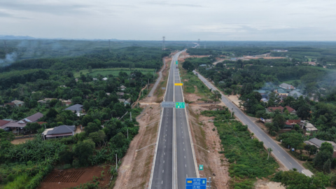 Thêm 13 tuyến đường bộ cao tốc nhà nước đầu tư chuẩn bị thu phí