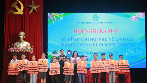 Hiệu quả mô hình tổ, hội phụ nữ tham gia phòng chống đuối nước trẻ em