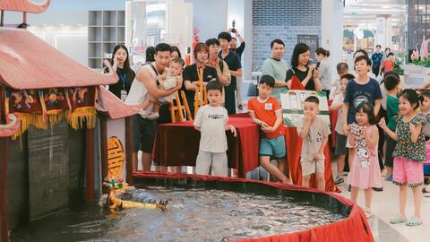 “ Chạm ” di sản giữa không gian đô thị hiện đại