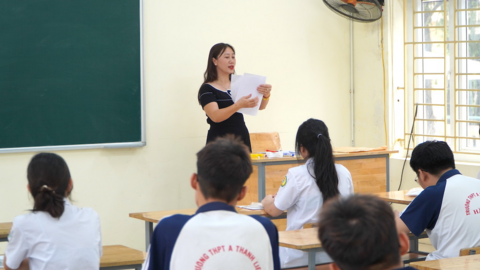 Ngày thi tốt nghiệp THPT cuối cùng: Thí sinh làm 2 bài thi tự chọn với 48 mã đề