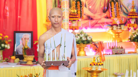Vì sao thanh niên Khmer phải vào chùa tu trước khi trưởng thành?