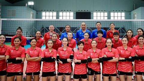 Chuyền hai Cao Thị Hoa Thắm không kịp tập trung tuyển bóng chuyền nữ Việt Nam