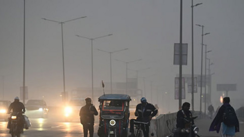 Delhi quyết liệt chống ô nhiễm mùa đông: siết chuẩn khí thải, chuyển đổi xe điện