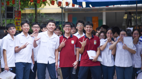 Điểm học bạ 'vượt' điểm thi tới 3 điểm, Bộ Giáo dục và Đào tạo yêu cầu theo bách phân vị, cấm quy đổi kiểu 'bắc cầu'