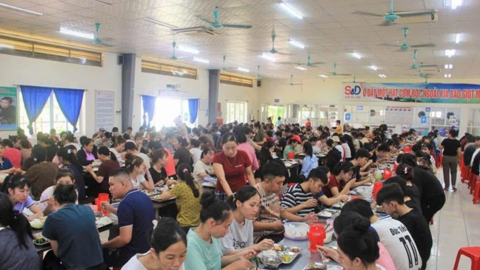Bữa cơm Công đoàn gắn kết người lao động tại Công ty S&D Quảng Bình