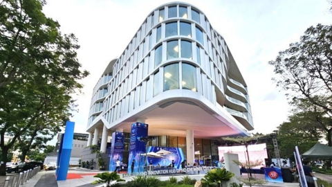 Cho phép áp dụng cơ chế lương thị trường, đãi ngộ đặc thù tại Trung tâm tài chính quốc tế