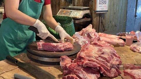 Giá heo hơi hôm nay 30.7: Tiếp tục giảm, cao nhất chỉ còn 64.000 đồng/kg