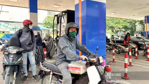 Hà Nội hỗ trợ người thu nhập thấp đổi xe máy cũ: Người dân thêm động lực chuyển đổi
