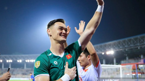 Lê Giang Patrik kể khoảnh khắc thoát thẻ đỏ nhờ VAR