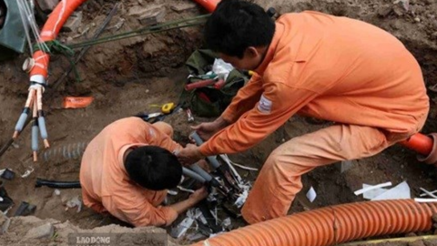 Hà Nội điều chỉnh giao thông 6 phố để hạ ngầm cáp chiếu sáng