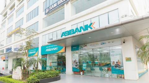 18 cổ đông nắm 56,5% vốn tại ABBANK