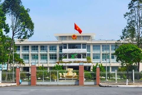 <a href="/tin-tuc" title="Tin tức" rel="dofollow">Tin tức</a>