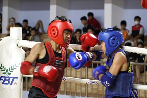<a href="/the-thao" title="Thể thao" rel="dofollow">Thể thao</a>