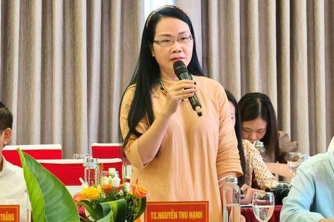 <a href="/giai-tri" title="Giải trí" rel="dofollow">Giải trí</a>
