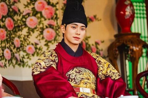 <a href="/giai-tri" title="Giải trí" rel="dofollow">Giải trí</a>