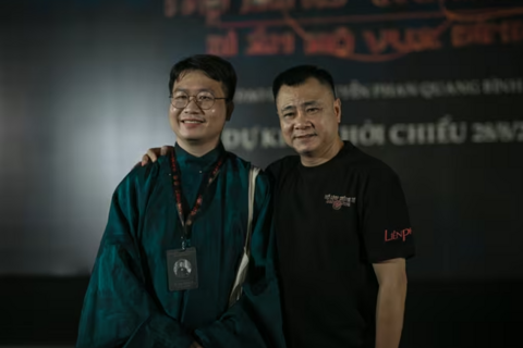 <a href="/giai-tri" title="Giải trí" rel="dofollow">Giải trí</a>