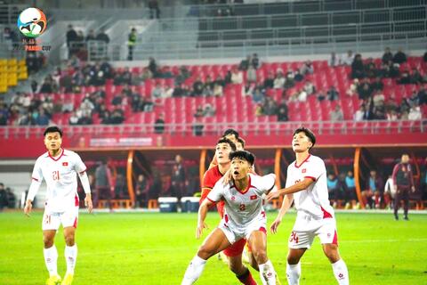 <a href="/the-thao" title="Thể thao" rel="dofollow">Thể thao</a>