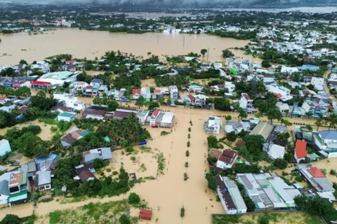 <a href="/giai-tri" title="Giải trí" rel="dofollow">Giải trí</a>