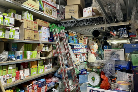 <a href="/kinh-te" title="Kinh tế" rel="dofollow">Kinh tế</a>