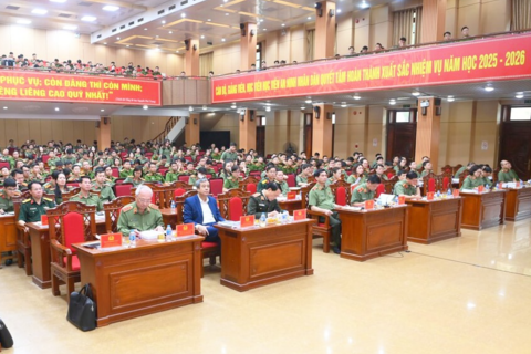 <a href="/tin-tuc" title="Tin tức" rel="dofollow">Tin tức</a>