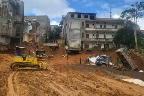 <a href="/tin-tuc" title="Tin tức" rel="dofollow">Tin tức</a>