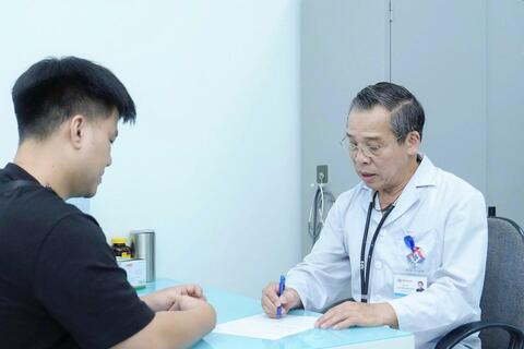 <a href="/y-te" title="Y tế" rel="dofollow">Y tế</a>