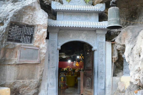 <a href="/giai-tri" title="Giải trí" rel="dofollow">Giải trí</a>