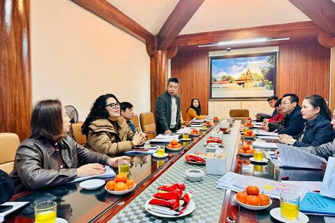 <a href="/giai-tri" title="Giải trí" rel="dofollow">Giải trí</a>