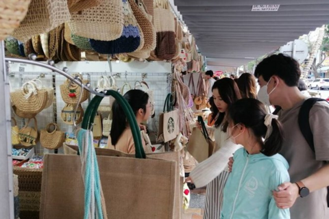 <a href="/giai-tri" title="Giải trí" rel="dofollow">Giải trí</a>